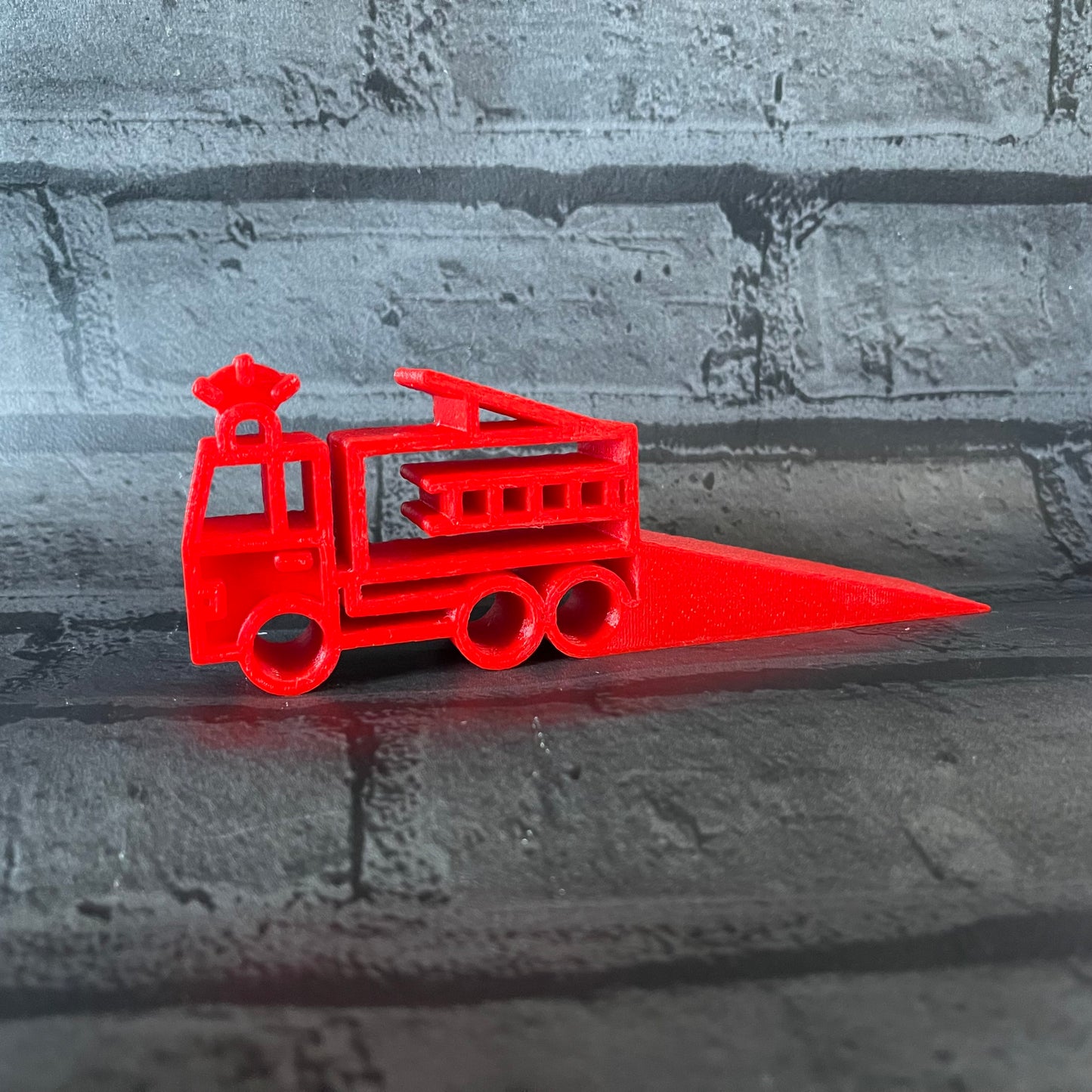 Fire Engine Doorstop - 3D Printed - Vehicles - Emergency Transport - Children Bedroom - Kids - 999 - Fireman - Door Stopper -Gifts for Home