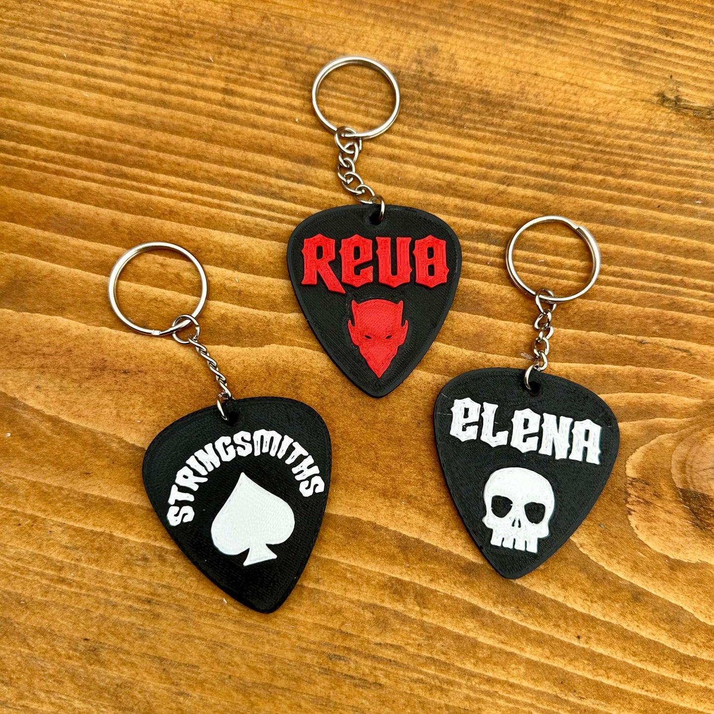 Plectrum Keyring - Keychain - Personalised 3D Printed - Fun Gift - Stocking Filler - Guitar - Guitarist - Music - Musician - Teacher