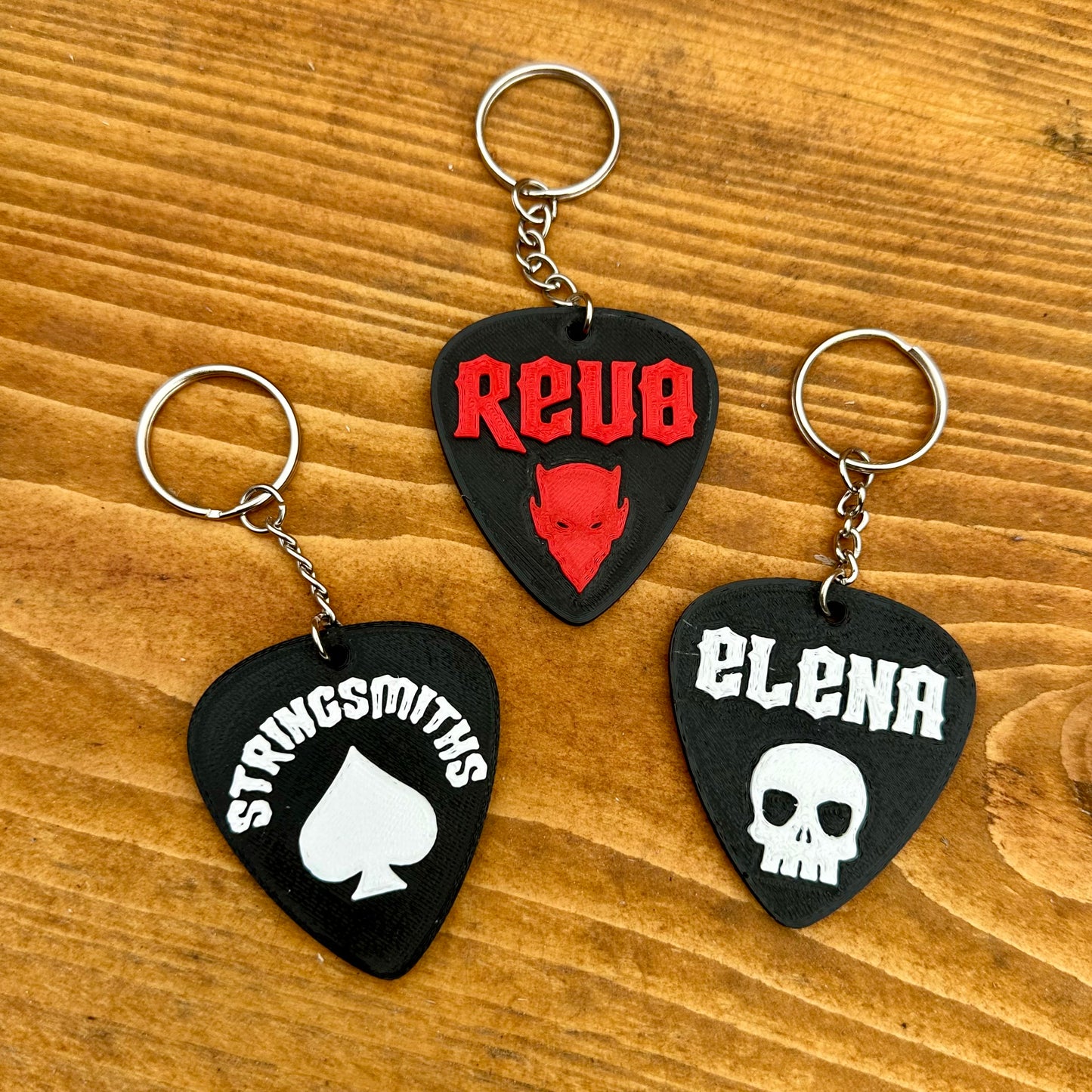Plectrum Keyring - Keychain - Personalised 3D Printed - Fun Gift - Stocking Filler - Guitar - Guitarist - Music - Musician - Teacher