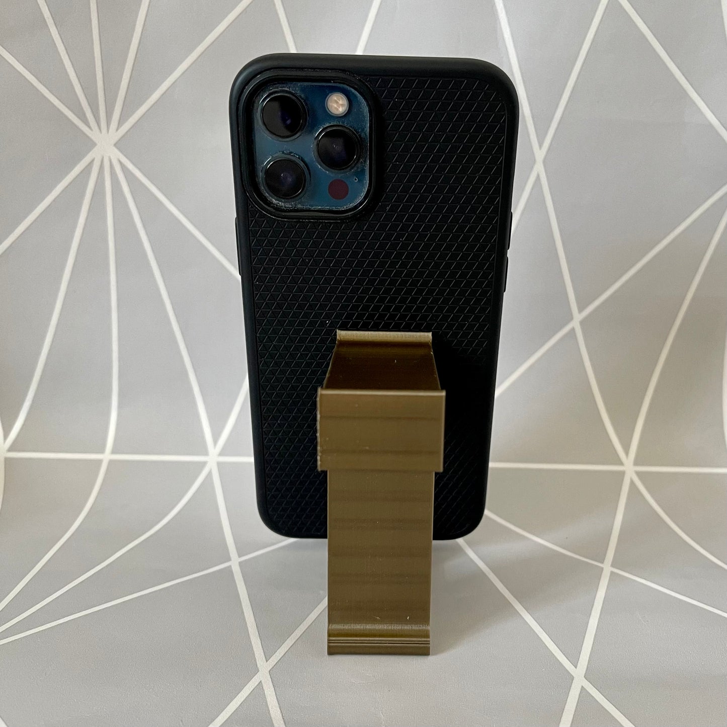 Letter Alphabet Mobile Phone Tablet Stand - Desk Accessory - New Job - Gifts for Him - Gifts for Her - Office - Phone Dock - Gadget - Techn