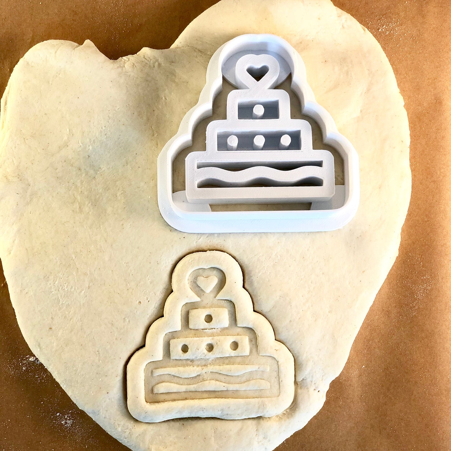 Wedding Cake - Cookie Cutter - Cute Cutter - Biscuit - Fondant - Clay cutter - Dough - One of a kind
