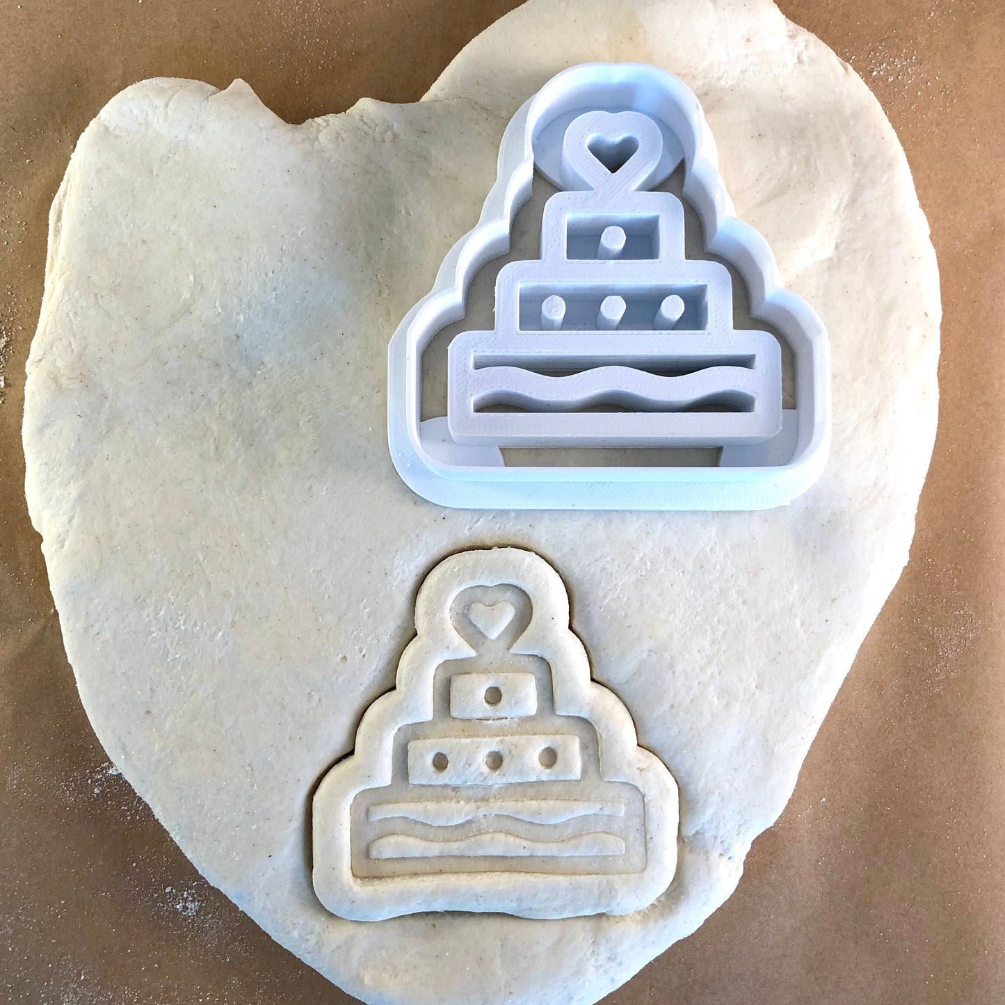 Wedding Cake - Cookie Cutter - Cute Cutter - Biscuit - Fondant - Clay cutter - Dough - One of a kind