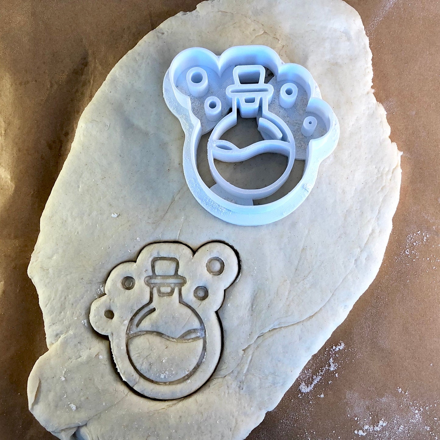 Potion bottle - Alice in Wonderland - Cookie Cutter - Cute Cutter - Biscuit - Science - Medicine - Fondant - Clay cutter - Dough - One of