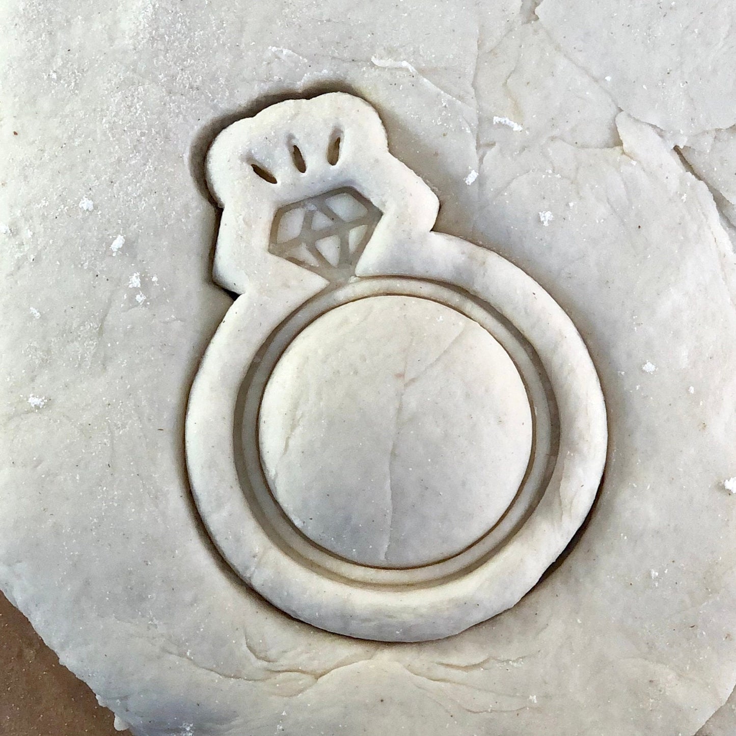 Engagement ring - Cookie Cutter - Cute Cutter - Biscuit - Fondant - Clay cutter - Dough - One of a kind