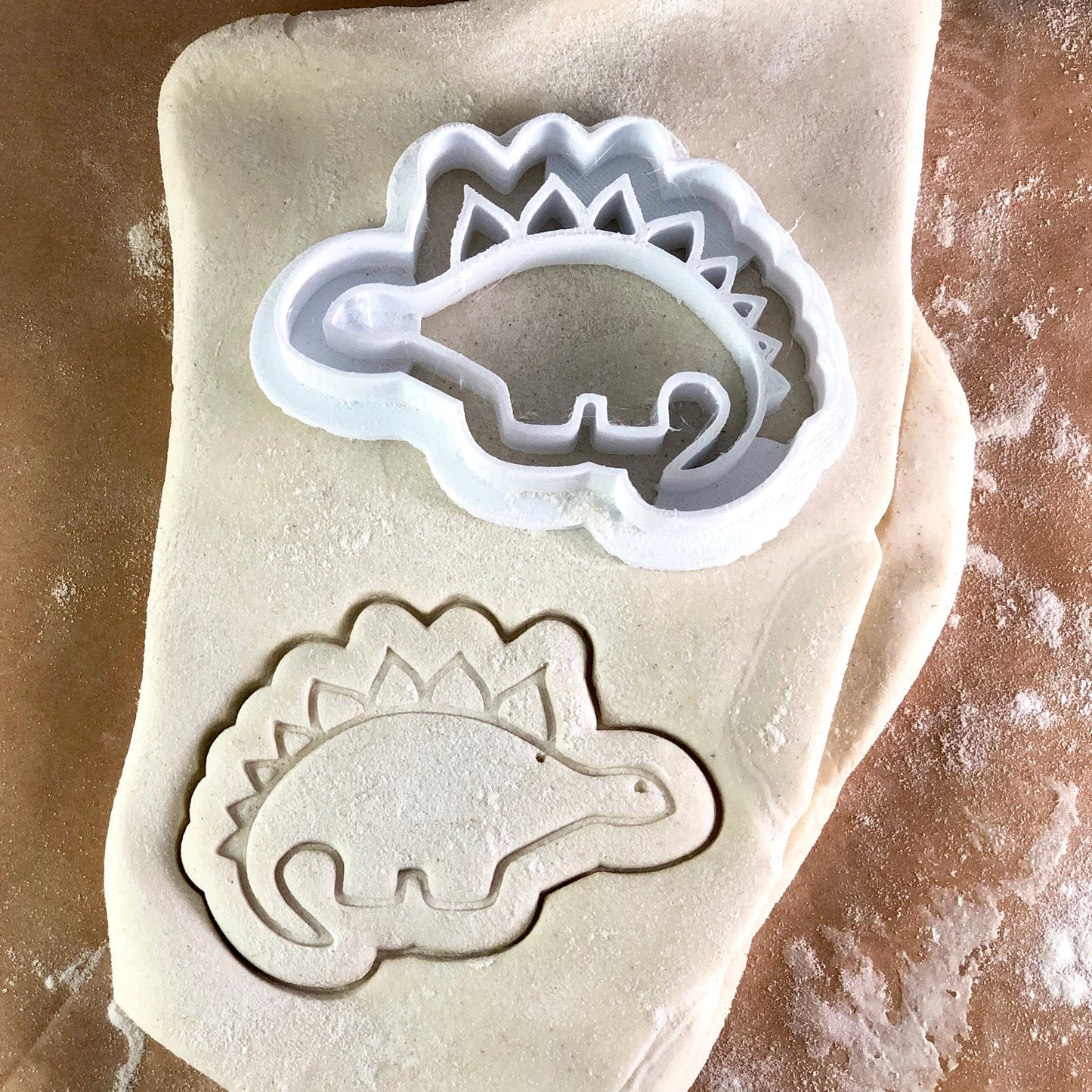 Dinosaur - Cookie Cutter - Cute Cutter - Biscuit - Fondant - Clay cutter - Dough - One of a kind