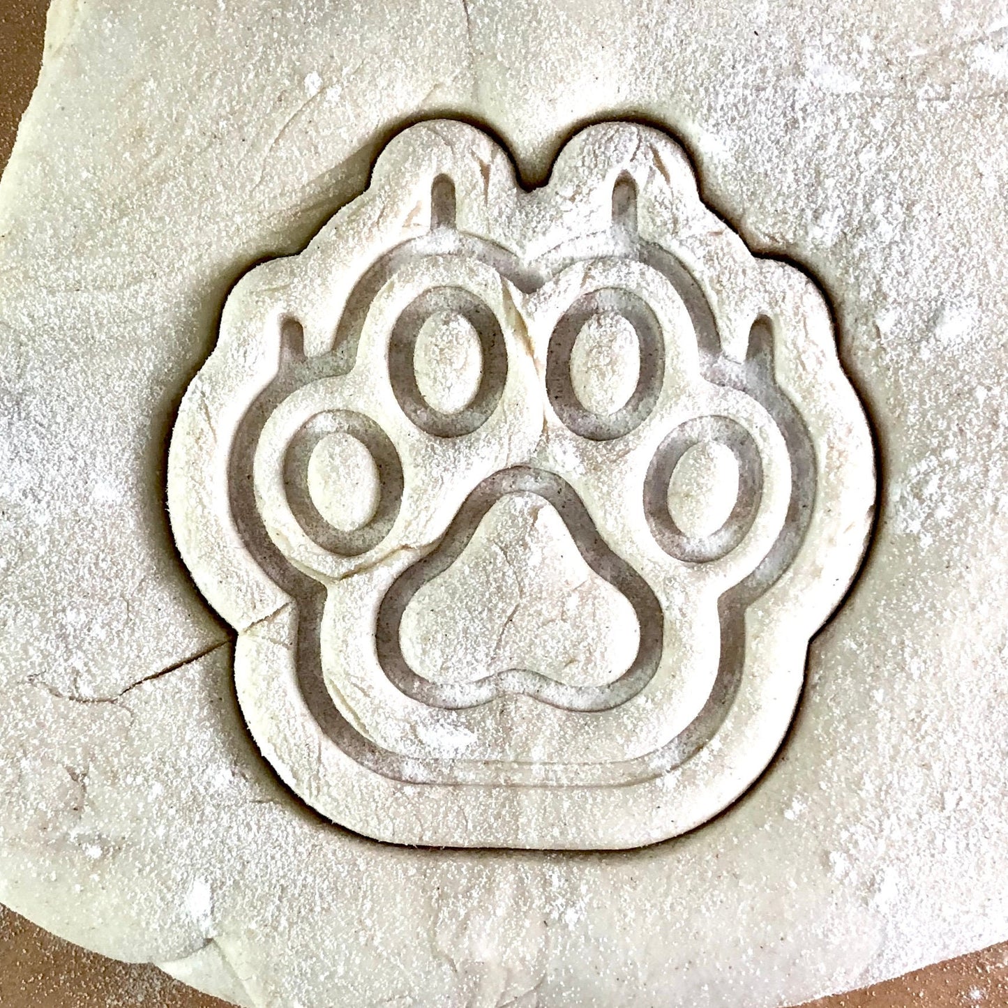 Dog Paw - Cookie Cutter - Cute Cutter - Biscuit - Fondant - Clay cutter - Dough - One of a kind