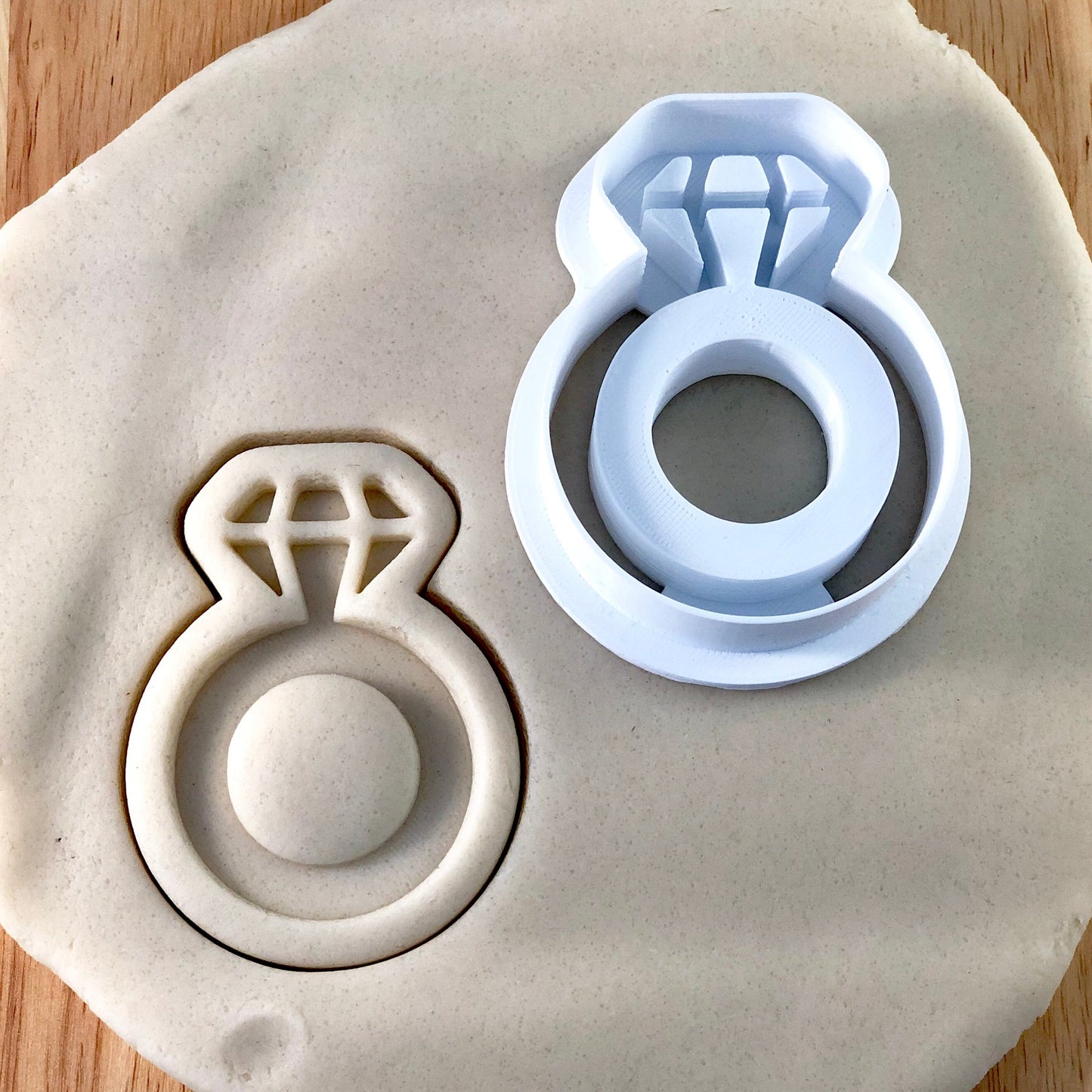 Engagement Ring Diamond - Cookie Cutter - Cute Cutter - Biscuit - Fondant - Clay cutter - Dough - One of a kind