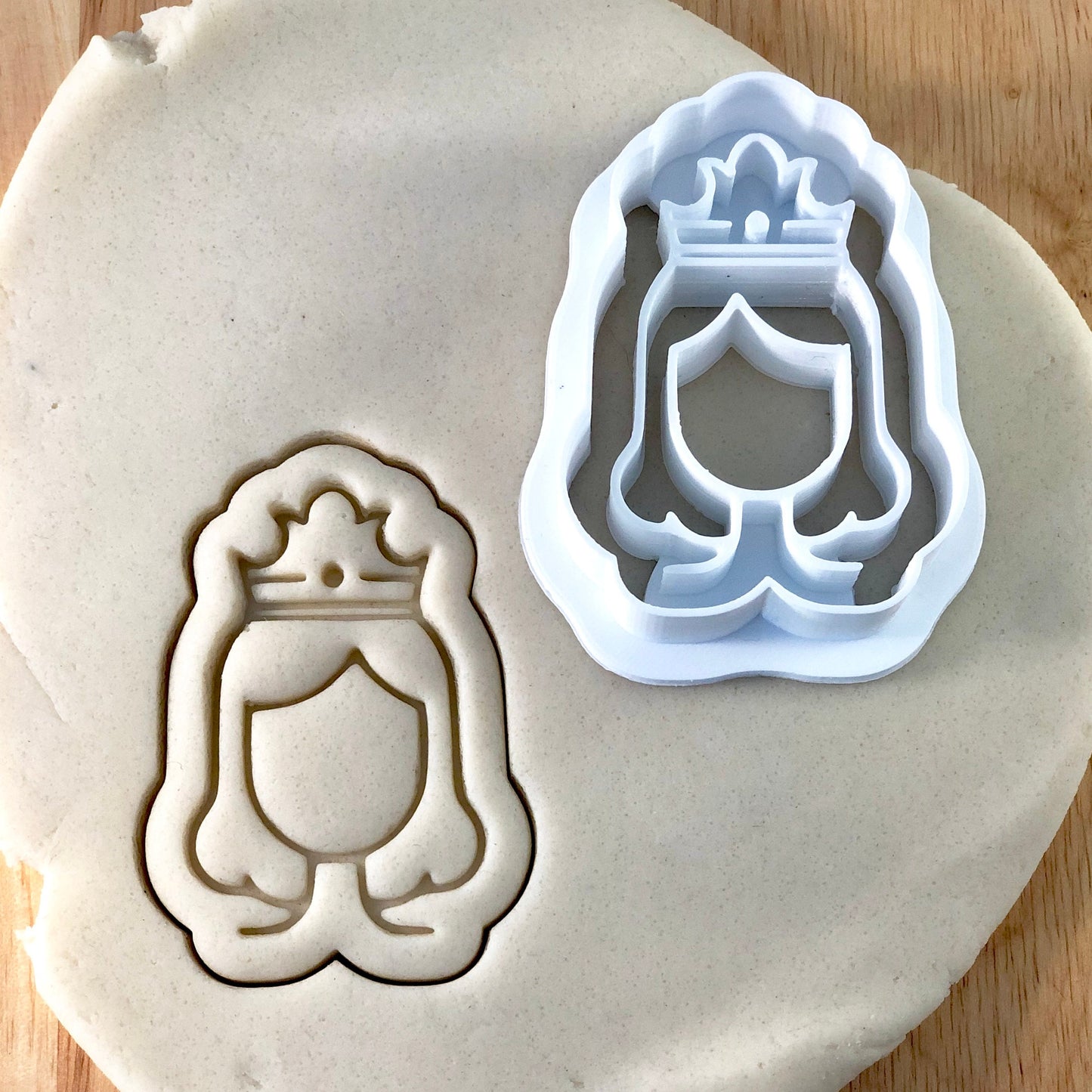 Princess - Cookie Cutter - Cute Cutter - Biscuit - Fondant - Clay cutter - Dough - One of a kind