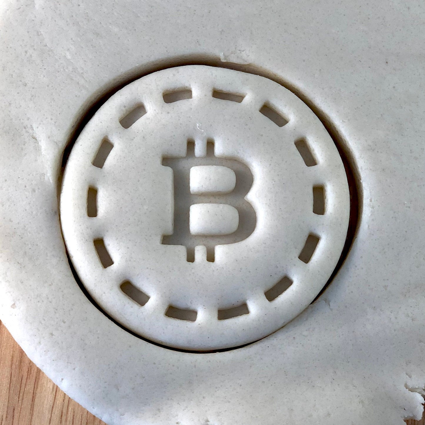 Bitcoin Crypto Currency - Cookie Cutter - Cute Cutter - Biscuit - Fondant - Clay cutter - Dough - One of a kind