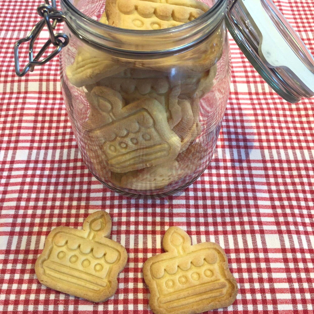 Birthday Cake - Wedding Cake - Cookie Cutter - Cute Cutter - Biscuit - Fondant - Clay cutter - Dough - One of a kind