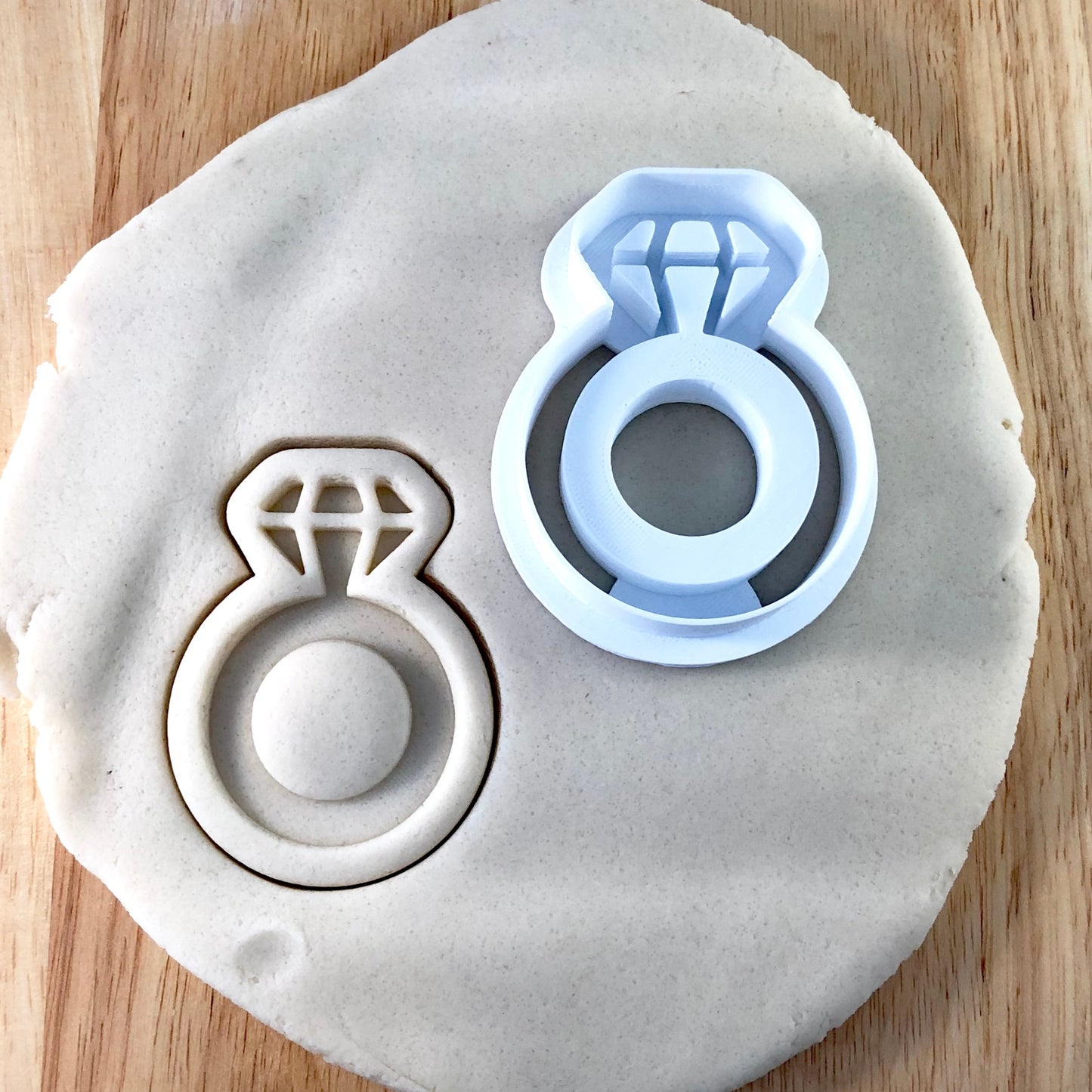 Engagement Ring Diamond - Cookie Cutter - Cute Cutter - Biscuit - Fondant - Clay cutter - Dough - One of a kind