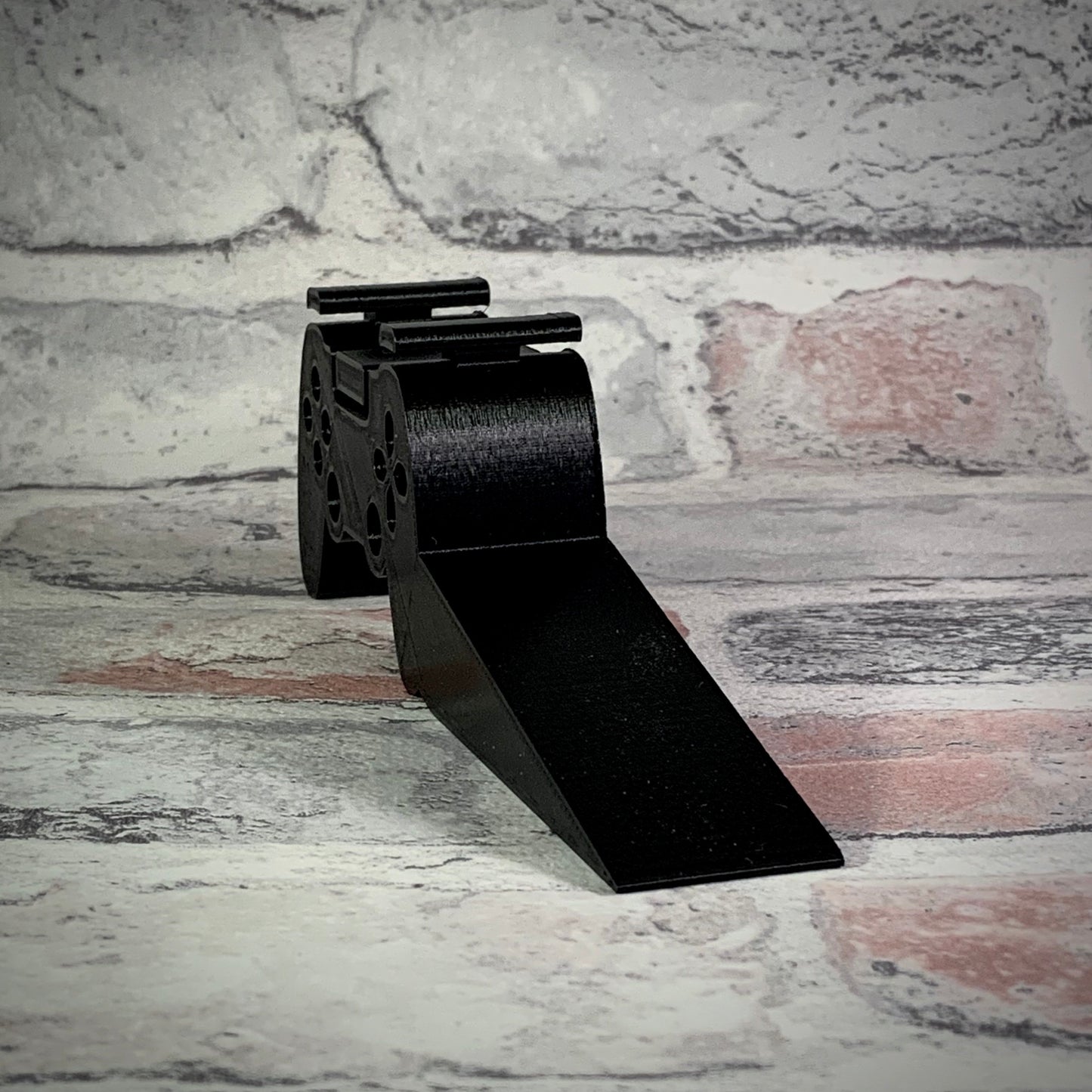 Video Game Controller Doorstop - Gamer - 3D Printed - Children Bedroom - Kids - Home Decor - Door Stopper - Gifts for Gamers/for Him/Her
