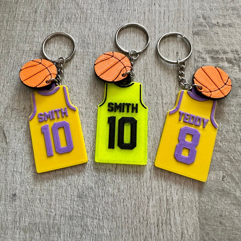 Basketball Shirt Keyring - Keychain - Personalised 3D Printed - Team - Sportsman - Fun Gift - Stocking Filler - Sports