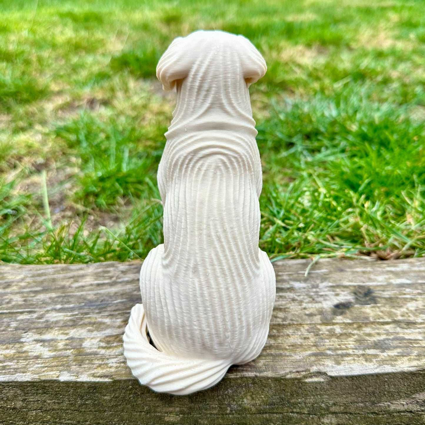 Labrador Minimalist Sculpture Ornament – Modern Flow Texture Pet Dog Decor (3D Printed)