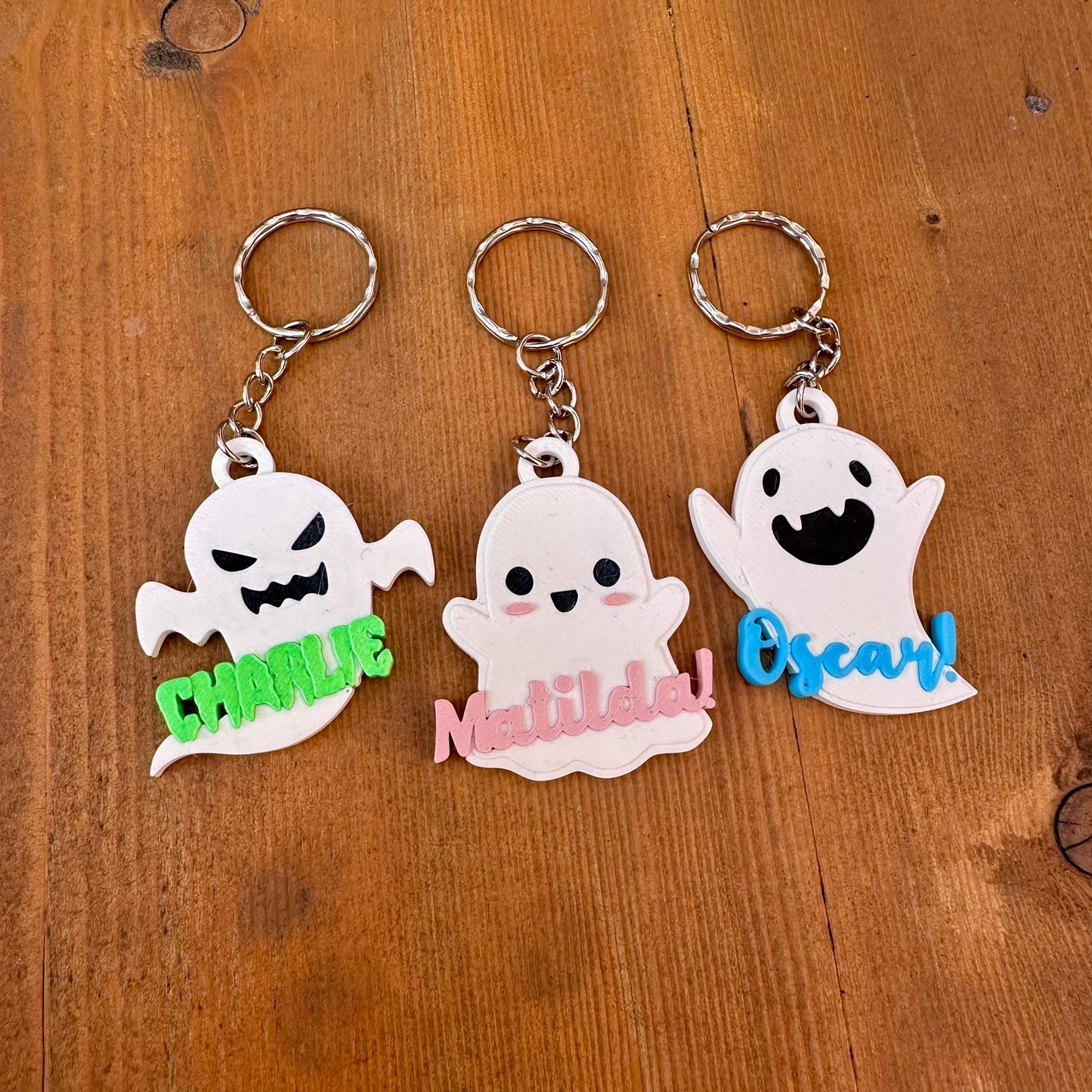 Ghost Keyring - Keychain - Personalised 3D Printed - Party Bag Fillers - School Bag - Birthday - Small Gifts - Cute - Under 5 Pound