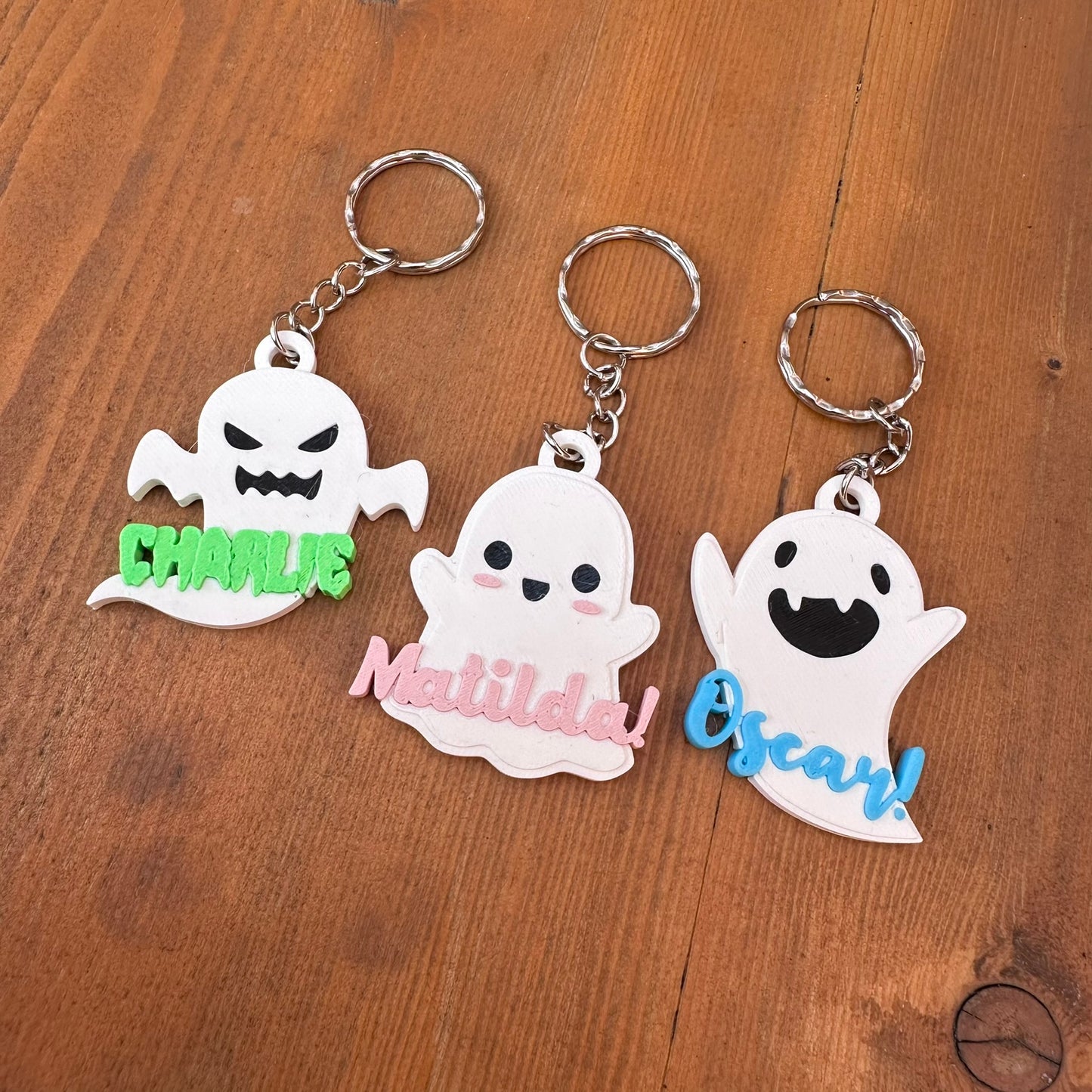 Ghost Keyring - Keychain - Personalised 3D Printed - Party Bag Fillers - School Bag - Birthday - Small Gifts - Cute - Under 5 Pound