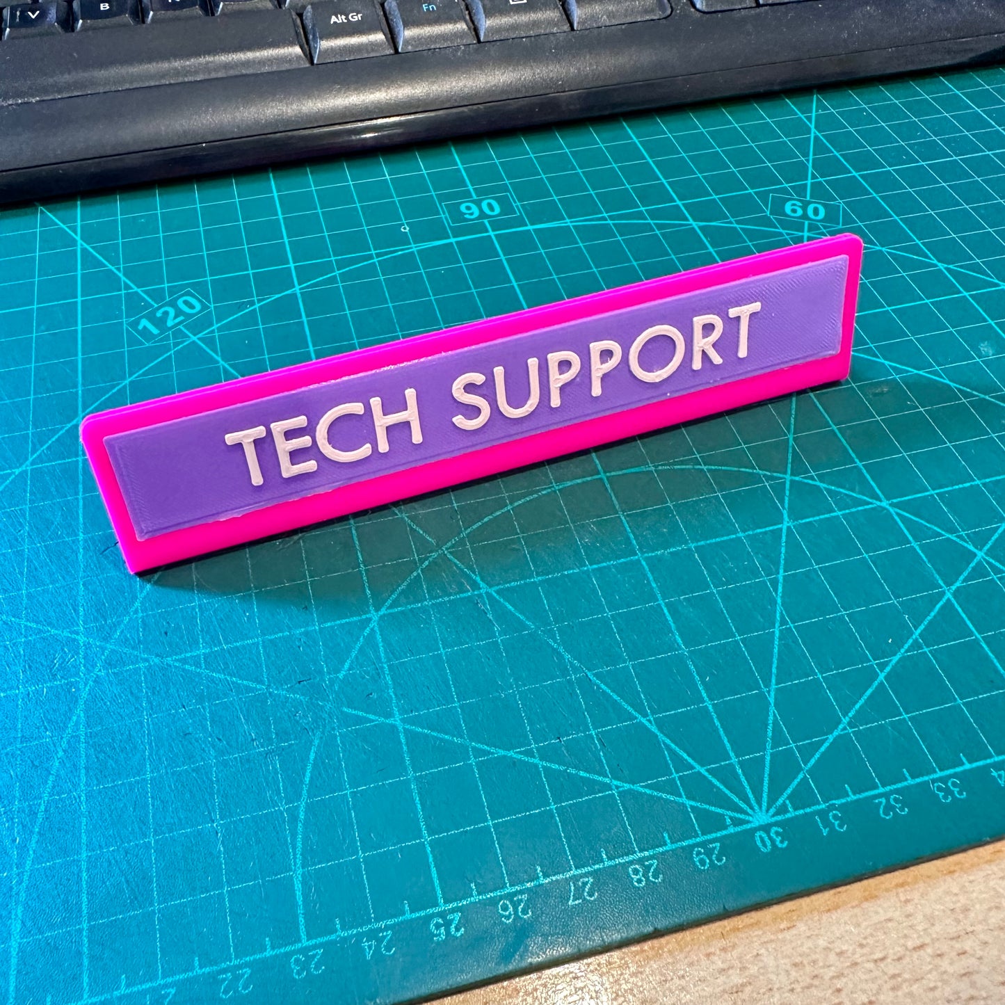 Personalised Desk Sign - Teachers Gifts - 3D printed - Stationary - Desk Decor - Office - Fun Gifts - Gifts for your boss - Secret Santa