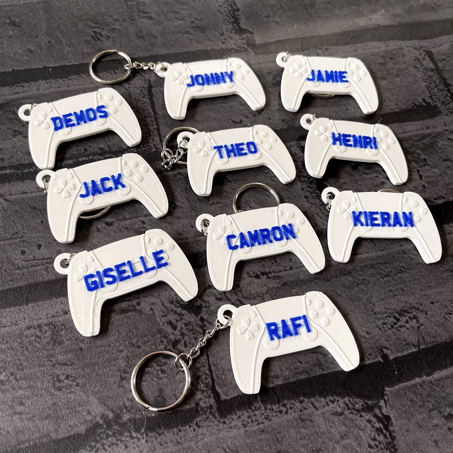 Game Controller - Keychain/Keyring - Video Gamer - 3D Printed - Personalised - Personalized - Party Bag Fillers - Name Tags - Under 5 Pound