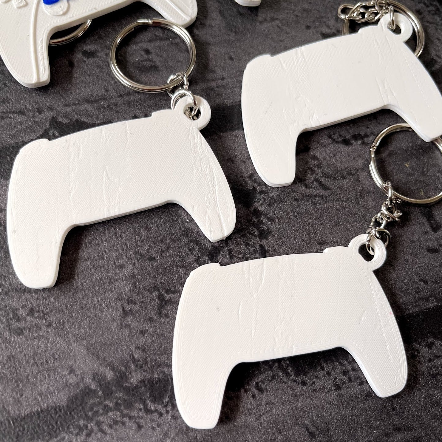 Game Controller - Keychain/Keyring - Video Gamer - 3D Printed - Personalised - Personalized - Party Bag Fillers - Name Tags - Under 5 Pound