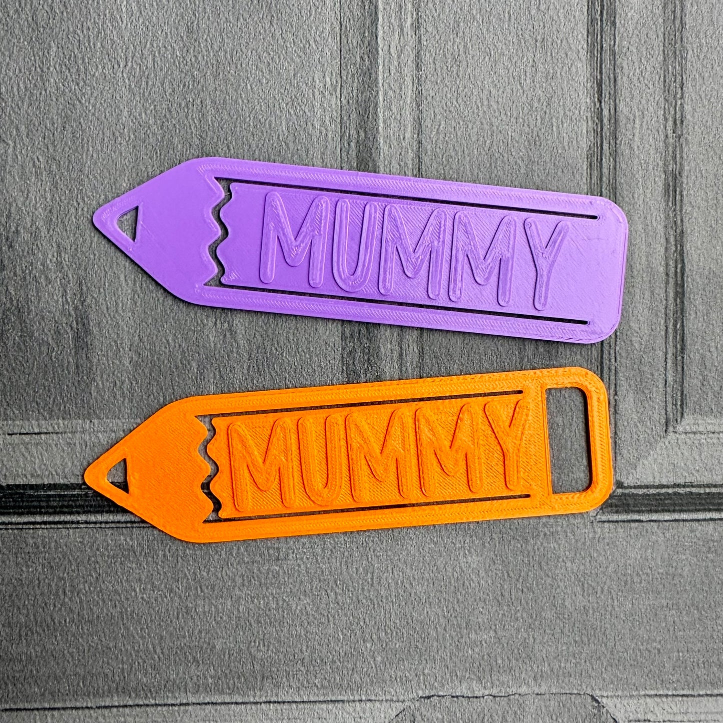 Crayon Pencil Bookmark Personalised - 3D Printed - Book Lovers - Reading - School - Teacher - Party Bag Fillers - Gifts under 5 pounds