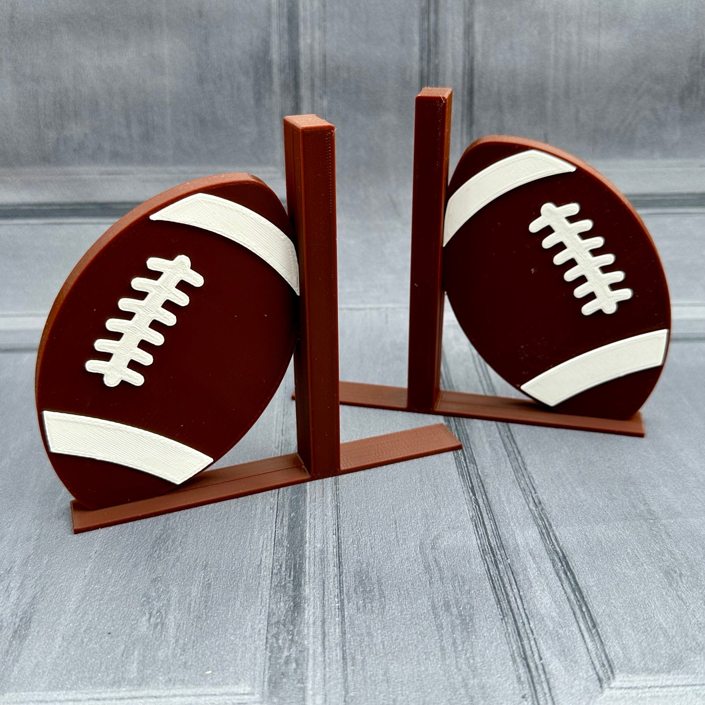 American Football Bookends - 3D Printed - Book Storage - Children's Bedroom - Gifts for boys - Gifts for girls - Sports - Desk Tidy