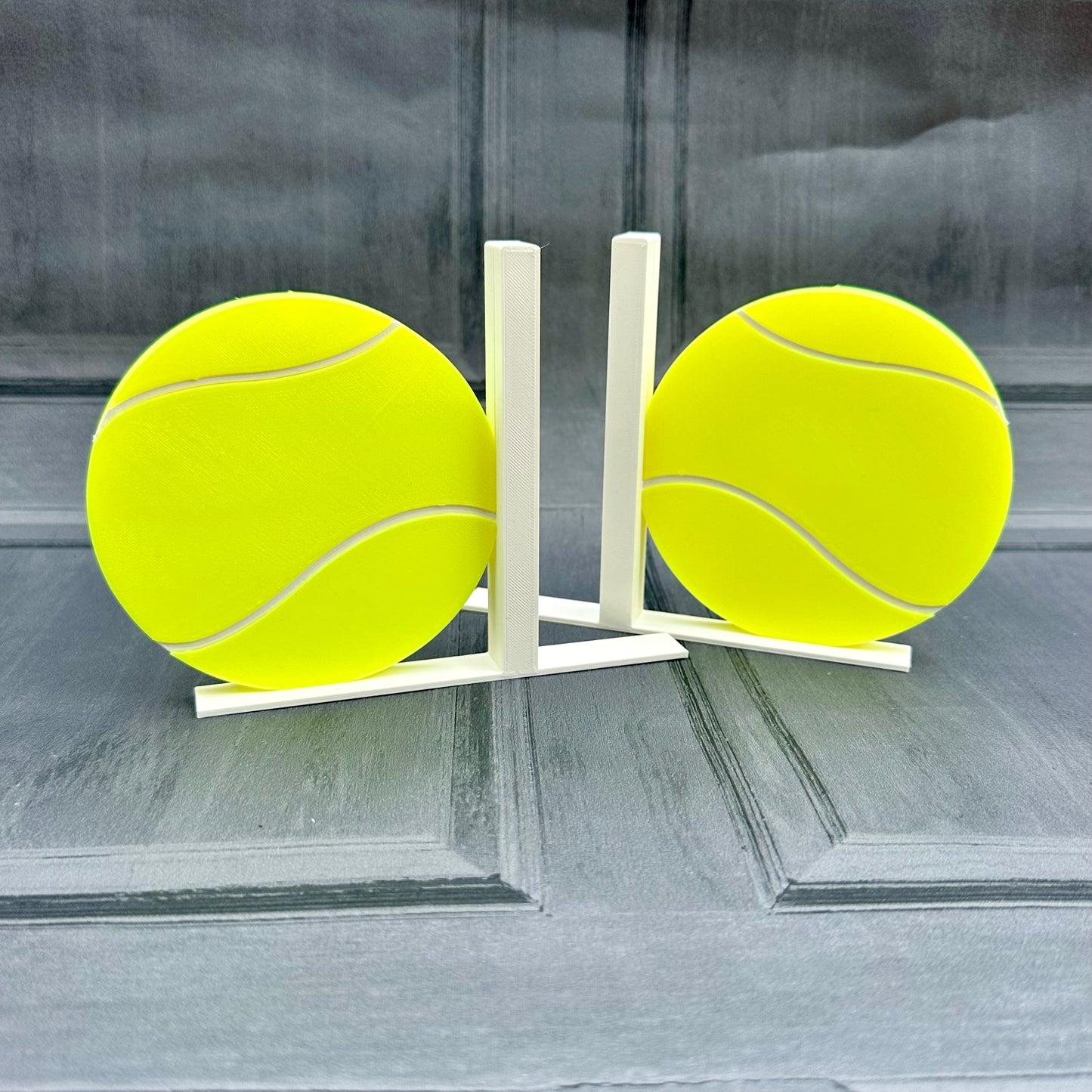 Tennis ball Bookends - 3D Printed - Book Storage - Children's Bedroom - Gifts for boys - Gifts for girls - Sports - Desk Tidy