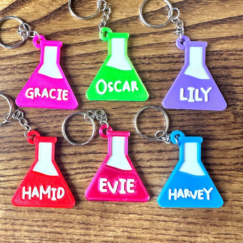 Science Keychain/Keyring - 3D Printed - Personalised - Personalized - Teacher - Flask - Test Tube - - Party Bag - Book Bag - Under 5 pounds