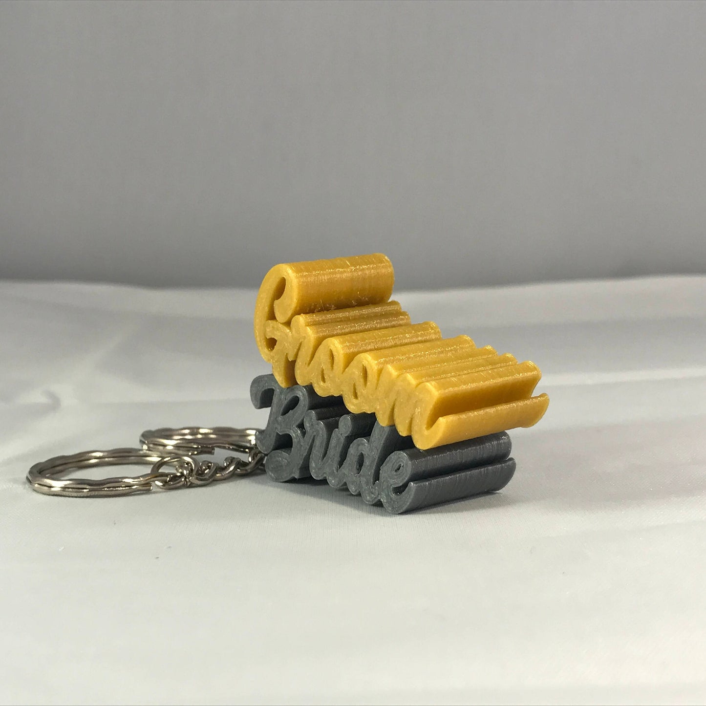 Bride and Groom 3D Printed Keyrings/Keychains - Wedding Gift - Mr and Mrs