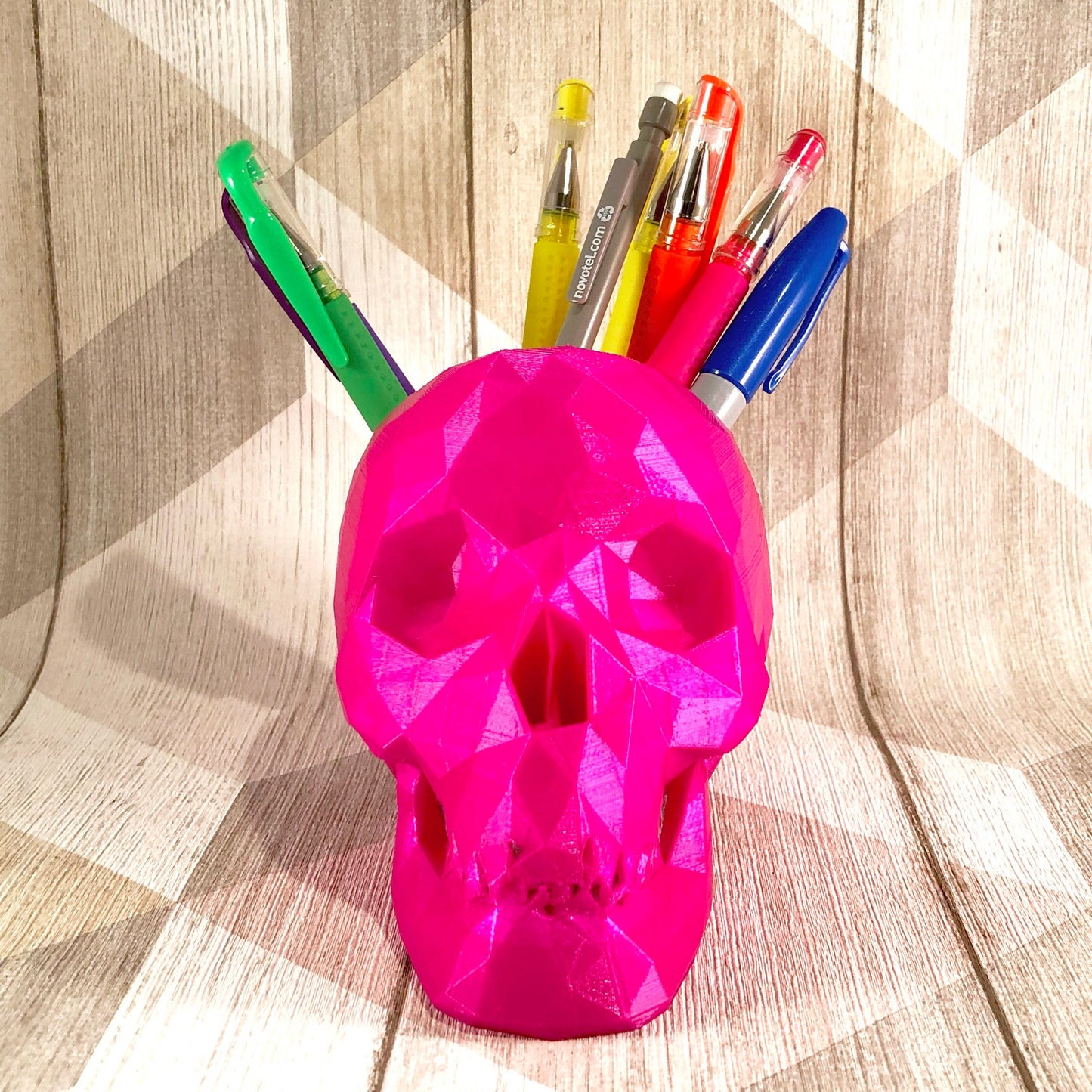 Skull Low Poly Pen Holder - Large - Gothic - Desk Tidy - Desk Storage - Desk Decor - Office Tidy - Pencil Pot - Pen Pot - Valentines Day