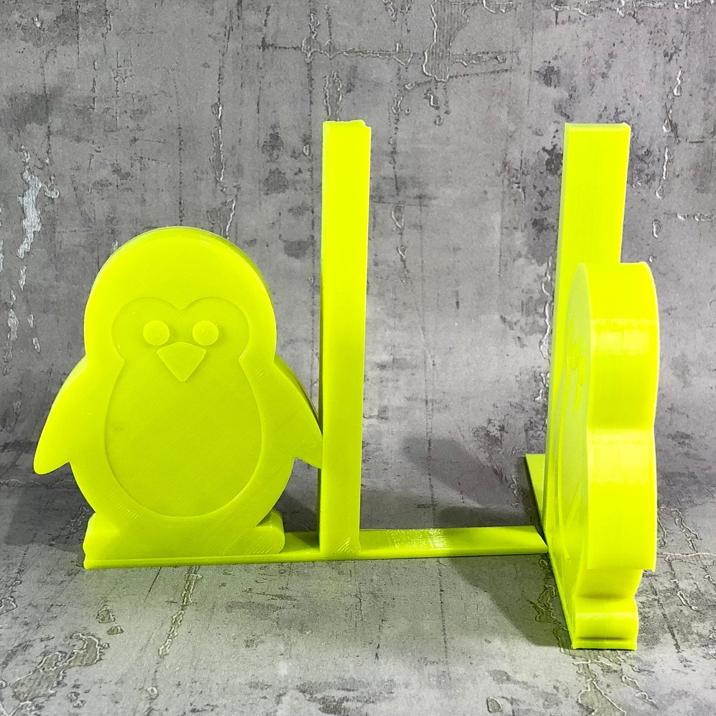 Penguin Bookends - 3D Printed - Book Storage - Nursery Decor - Children's Bedroom - Gifts for boys - Gifts for girls - Birthday Gifts