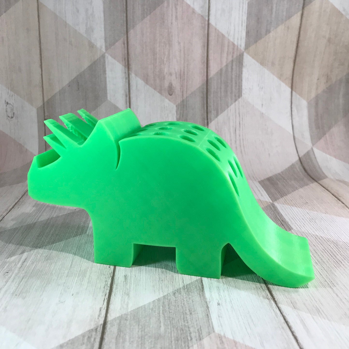 Triceratops Dinosaur Pen/Pencil/Crayon Pot - 3D Printed - Children - Kids - Art - Desk - Stationary - Personalised