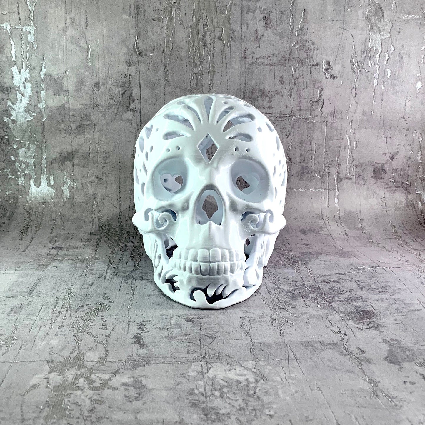 Skull Sculpture Cranial Sugar Skull Art Piece WowLondon (Medium)