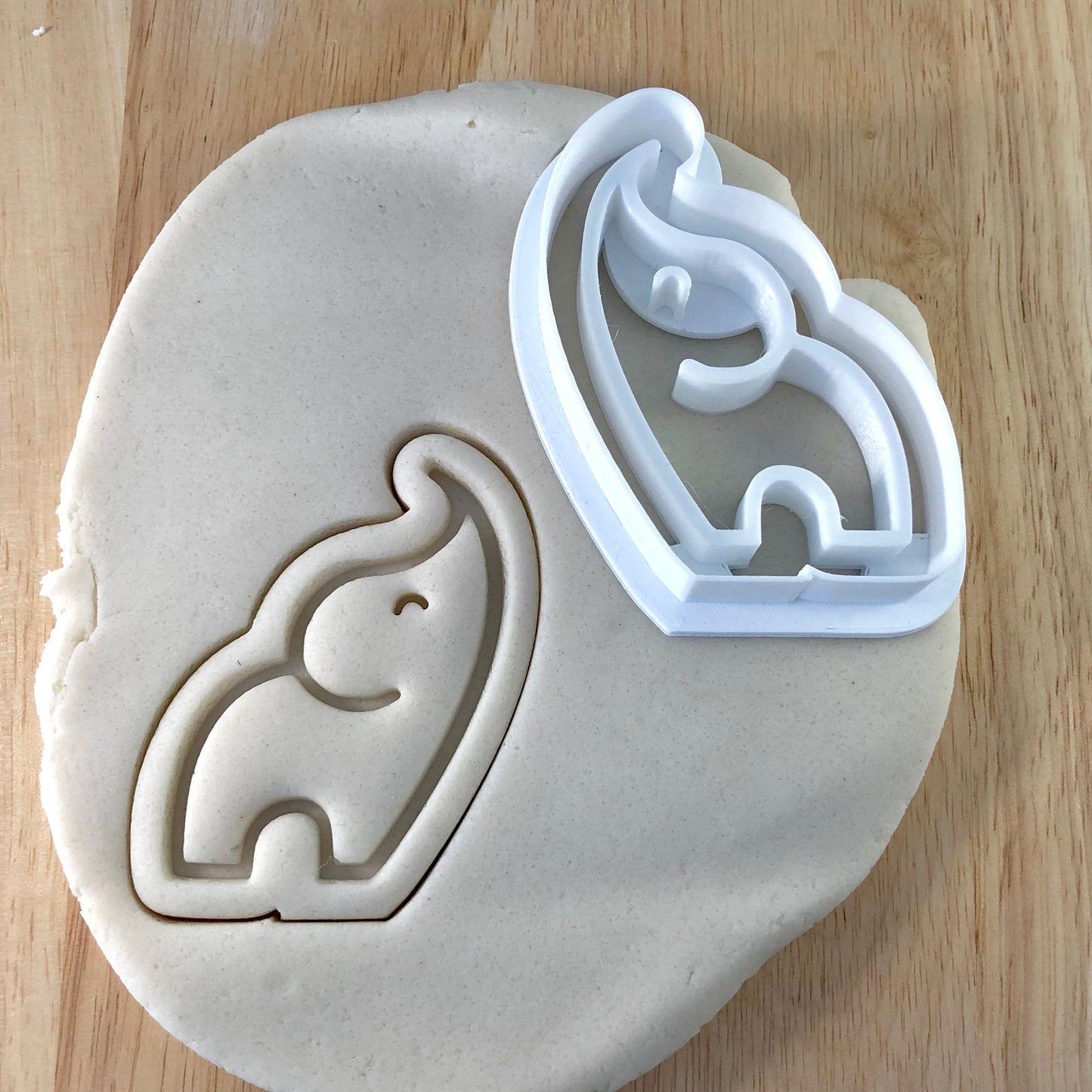 Cute Elephant - Cookie Cutter - Cute Cutter - Biscuit - Fondant - Clay cutter -   Dough - One of a kind