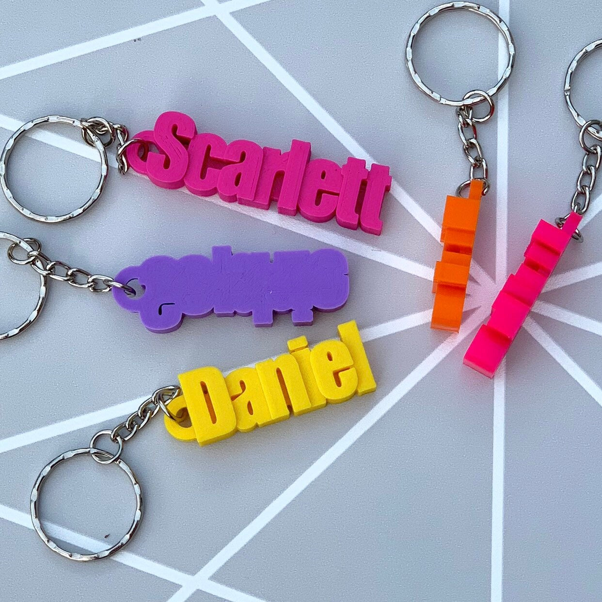 Personalised Keyring - Personalized Keychain - 3D Printed - Party Bag Fillers - School Bag - Book Bag Tag - Under 5 Pounds - Small Gifts