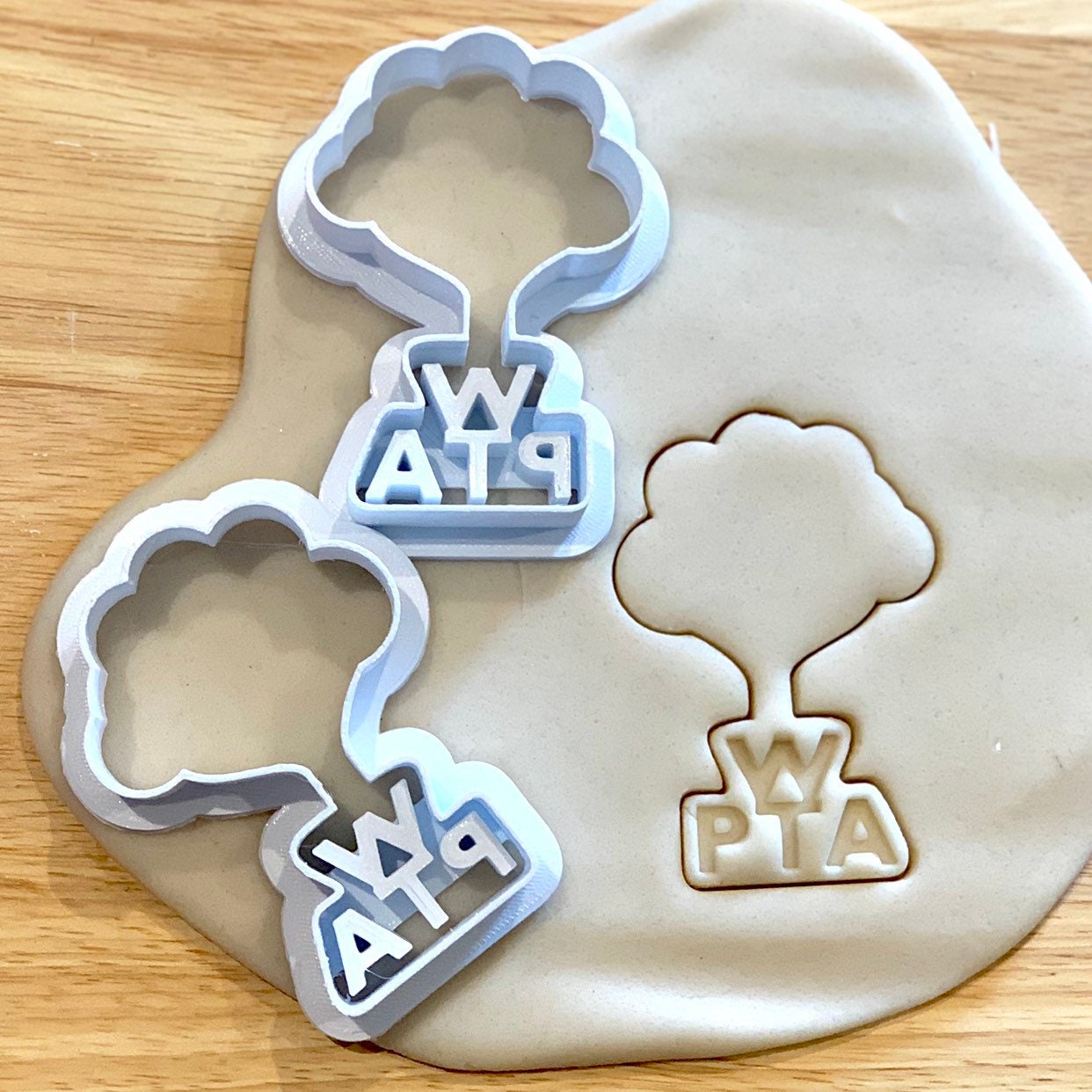 Custom Business Cookie Cutters We make it for you - Cookie Cutter - Cute Cutter - Biscuit - Fondant - Clay cutter - Logo - One of a kind