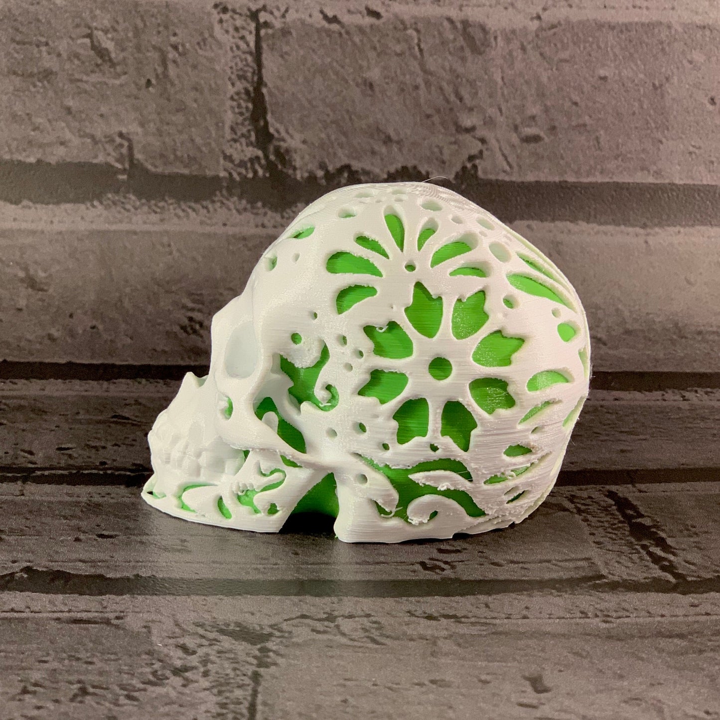 Skull Sculpture Cranial Sugar Skull with Solid Colour Centre Art Piece WowLondon (Medium)