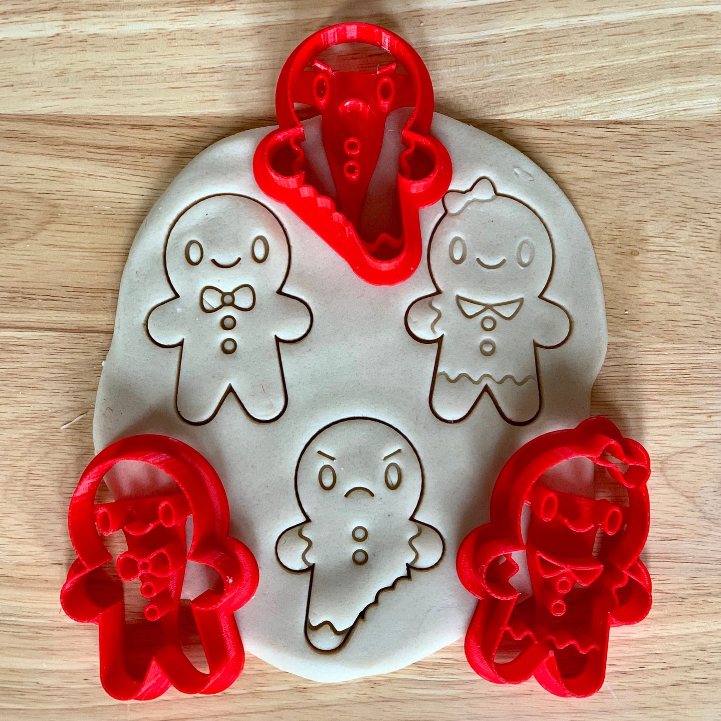 Gingerbread Man / Men - Cookie Cutter - Cute Cutter - Biscuit - Fondant - Clay cutter -  Dough - One of a kind - Christmas - Xmas