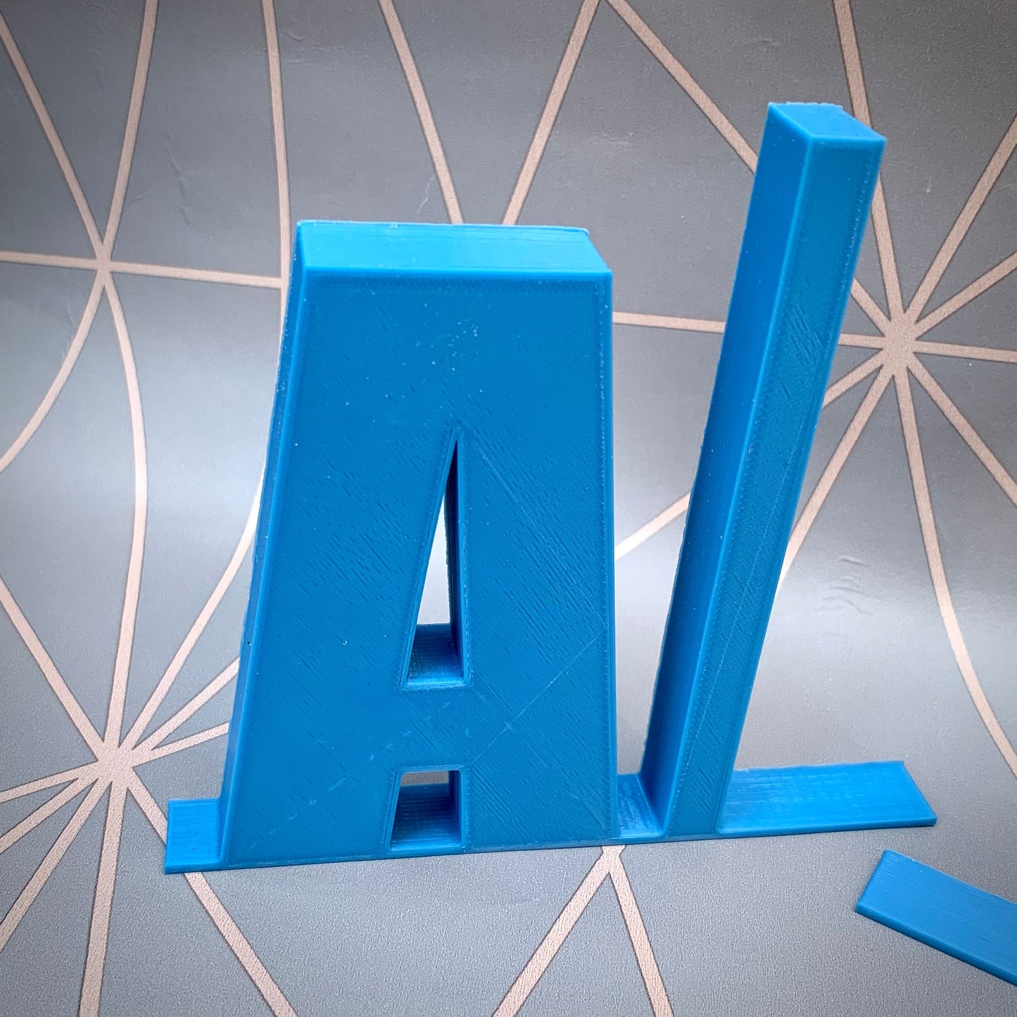 Alphabet A-Z Bookends - 3D Printed - Book Storage - Study - Office - Children's Bedroom - Book Tidy - Teachers Gifts - Classroom - Teacher