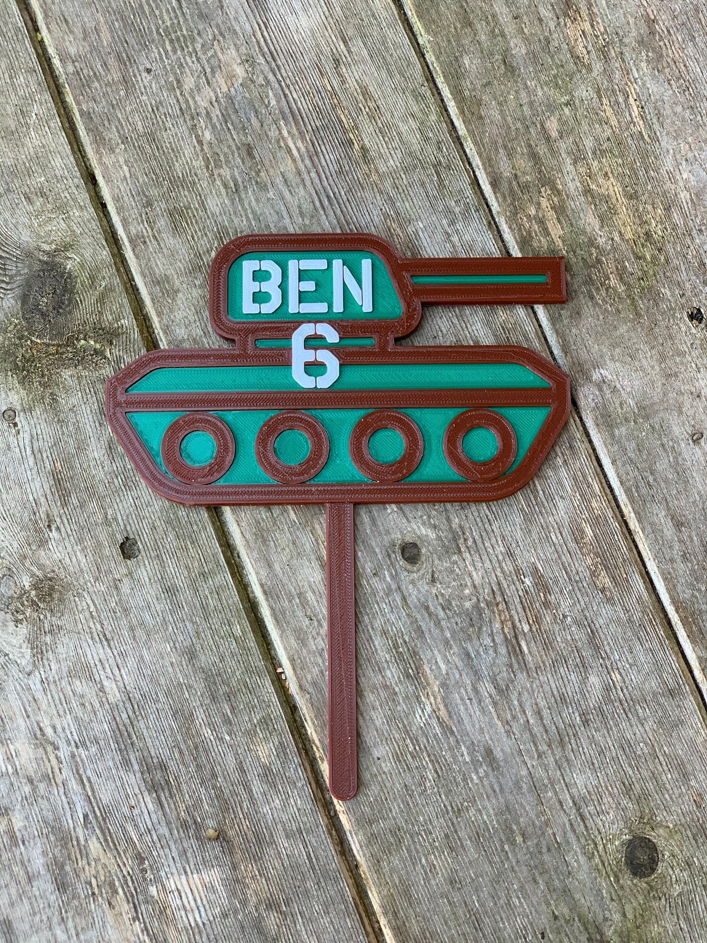 Army Tank Cake Topper - Soldier - Personalised - Vehicles - Key Worker - Serviceman/woman - Birthday Cake Topper - Party Supplies - MOD