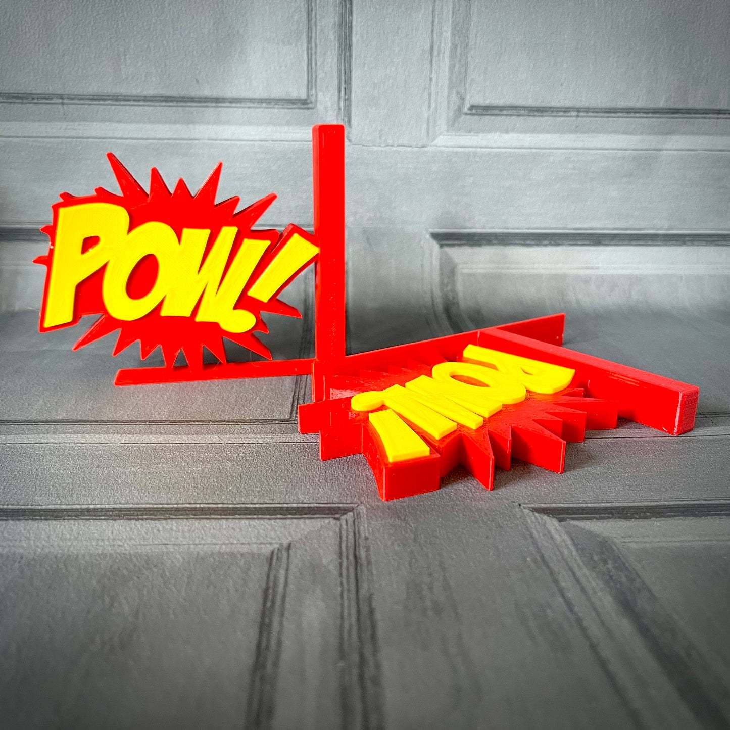 Pow! Comic Style Bookends - 3D Printed - Book Storage - Childrens Bedroom - Cartoon- KaPow - Cosplay - Office - Library - Fun Gift - Reading