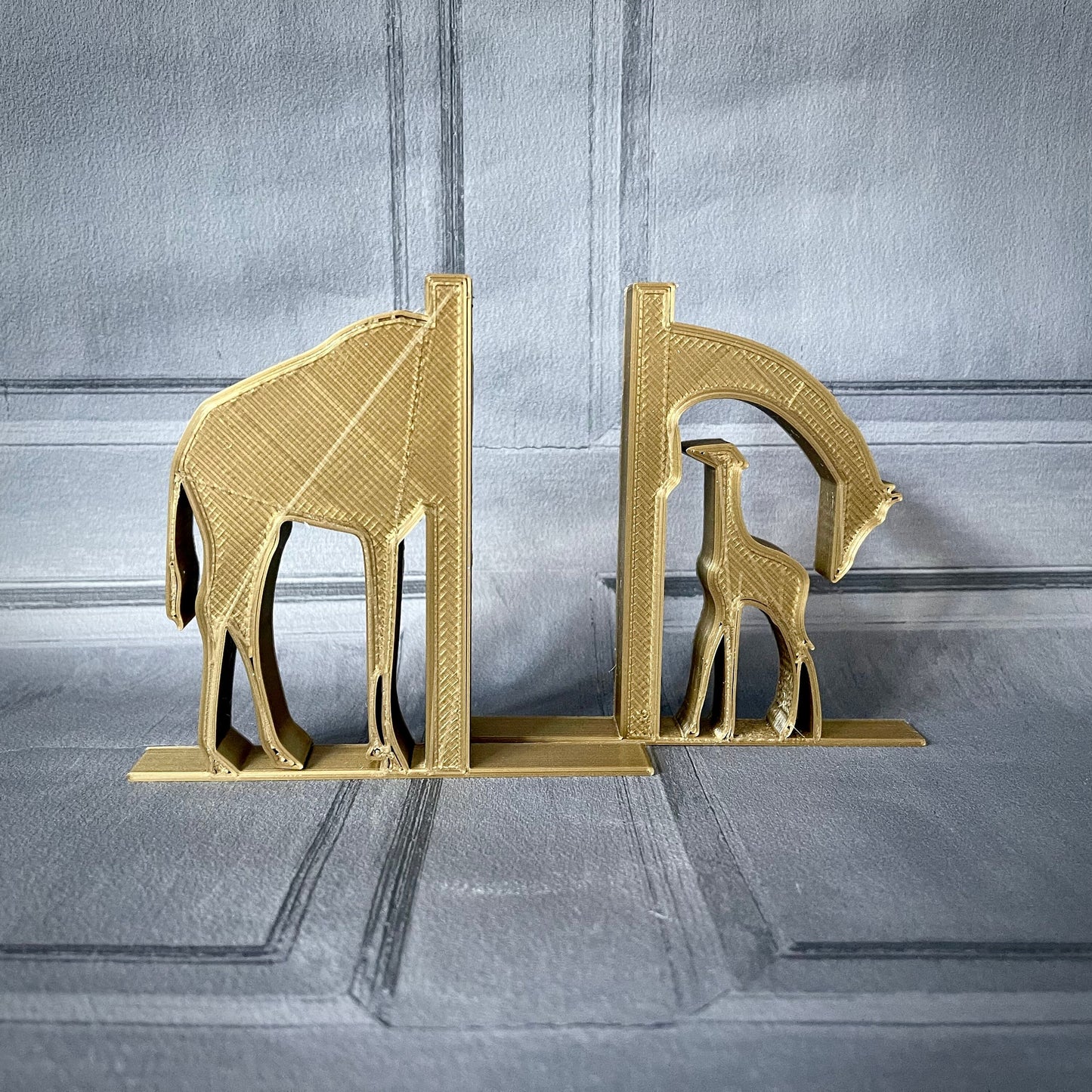 Giraffe Bookends - 3D Printed - Book Storage - Children's Bedroom - Gifts for Mum - Gifts for Dad - Rainforest - Desk Tidy - Nursery -Parent