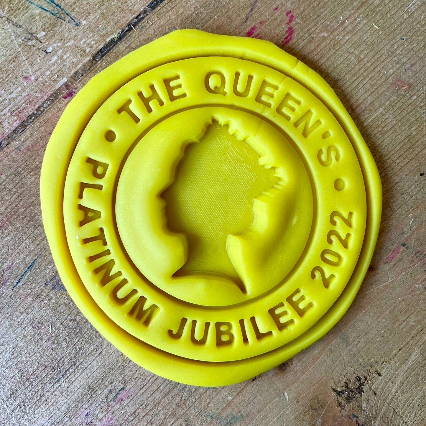 Queen's Platinum Jubilee Silhouette Head Face - Cookie Cutter - Biscuit - Fondant - Clay cutter -  Dough - Street Party - Baker - Baking