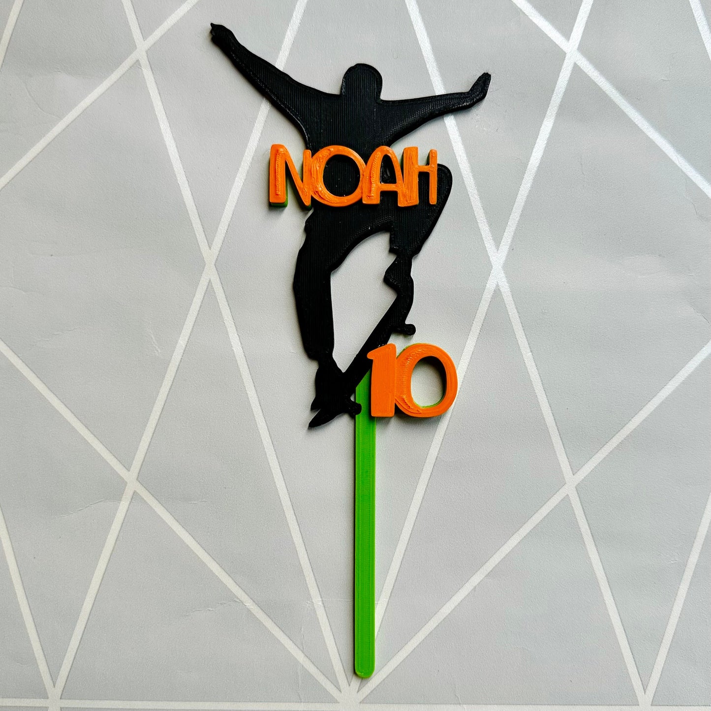 Skateboarder Cake Topper - Personalised - Skating - Skateboard - Birthday Cake Topper - Party Supplies - Baking